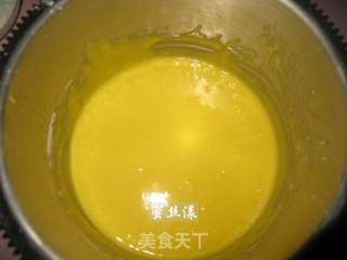 千叶纹戚风蛋糕的做法步骤:5