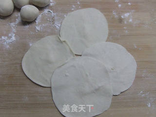 西葫芦猪肉饺子的做法步骤:9