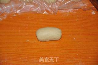 香芹沙拉面包的做法步骤：7