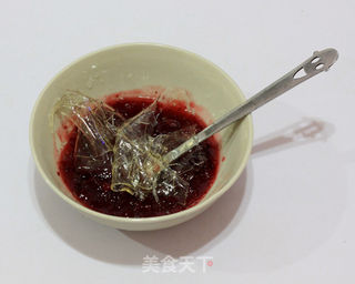 以我一念执着,等你三寸天堂----草莓慕斯蛋糕(情人节快乐)的做法步骤:14
