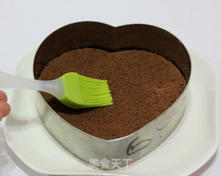 以我一念执着,等你三寸天堂----草莓慕斯蛋糕(情人节快乐)的做法步骤:19