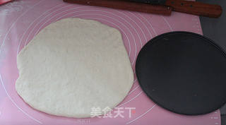 超详细步骤教你做出可媲美必胜客的芝心披萨的做法步骤:10