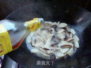 香菇烧荸荠的做法步骤:5