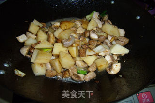 咖喱土豆盖浇饭的做法步骤:5