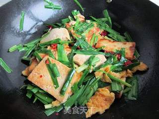 韭菜鸡蛋炒豆腐的做法步骤:11