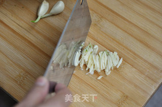 凉拌茼蒿的做法步骤:2