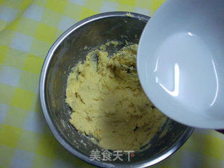 焦糖脆皮小蛋糕的做法步骤:4
