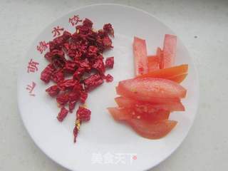 毛芹炒羊肉——新疆味道的做法步骤:3