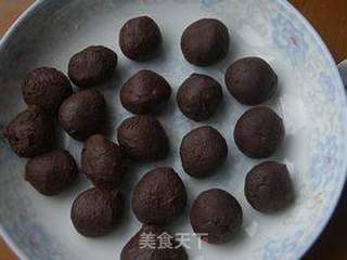 奶香巧克力汤圆的做法步骤:4