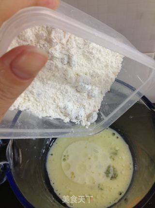 葡萄干麦芬蛋糕的做法步骤:3