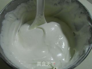 巧克力淋酱天使蛋糕(6寸蛋糕)的做法步骤:4