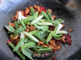 干煸肥肠的做法步骤:8