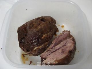 青蒜酱牛肉的做法步骤：1