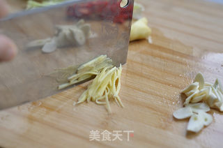 干煸白菜的做法步骤:4