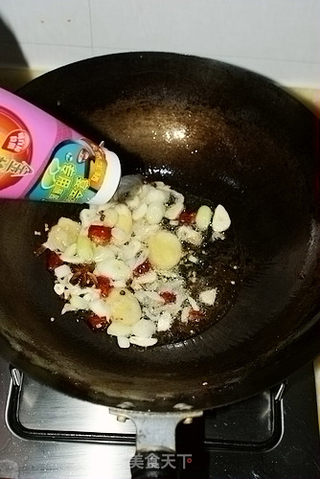 酱焖海鲶鱼的做法步骤:5