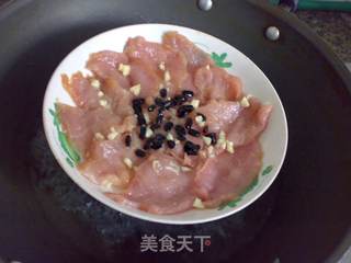 鼓椒蒸肉片的做法步骤:5