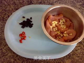 鼓椒蒸肉片的做法步骤:3