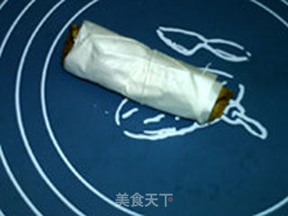 大理石纹可可双色蛋卷的做法步骤:14