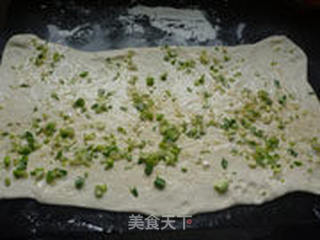 发面椒盐饼的做法步骤：2