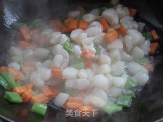 清炒鲜贝柱的做法步骤:6