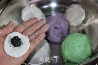 自制黑芝麻花生元宵的做法步骤:17