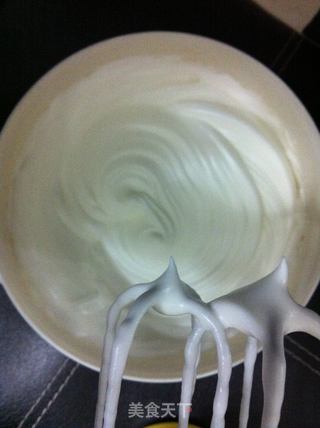 香蕉椰蓉戚风的做法步骤:5