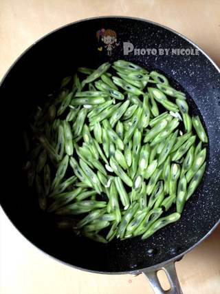 芝香四季豆的做法步骤:3