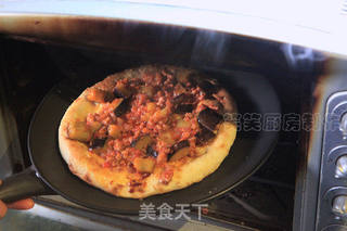 批萨原来还可以如此多样和简单——懒人披萨之一:茄子馕饼批萨的做法步骤:6