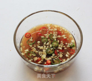 初春爽口滋补小菜----凉拌虫草花的做法步骤:6