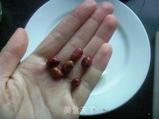 鹌鹑蛋小兔子的做法步骤:5