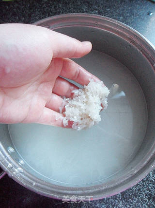 鲜味海参粥的做法步骤:4