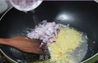 海鲜至尊披萨的做法步骤:5