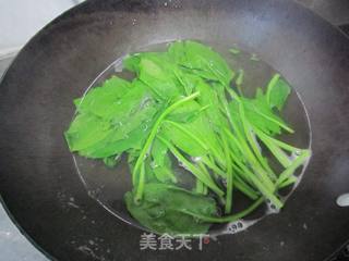 菠菜猪肝粥的做法步骤：4