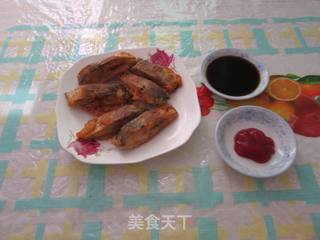 炸鲳鱼的做法步骤:9