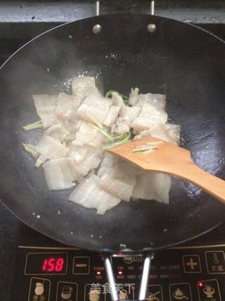 回锅肉的做法步骤:4