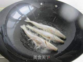 红烧沙丁鱼的做法步骤:5