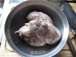专业级酱牛肉的做法步骤:2