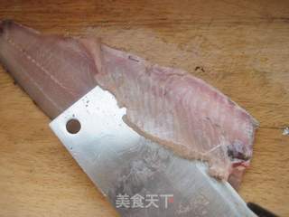韩式辣酱汤鲜鱼火锅的做法步骤:2