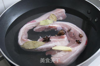 五窍门做出肥而不腻、瘦而不柴的红烧肉——家常红烧肉的做法步骤:2