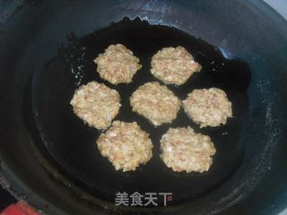 香煎莲藕饼的做法步骤：6