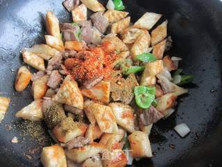 干煸馕炒肉的做法步骤：11