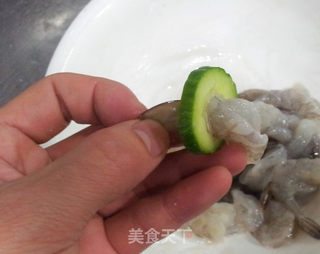 玉环凤尾虾的做法步骤:7