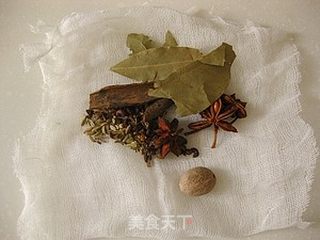 简单做出一锅好卤汤------卤蛋做法（附剥蛋技巧）的做法步骤：5