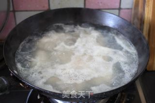 【腐乳猪蹄】——二月二了~吃猪蹄吧~~的做法步骤:2