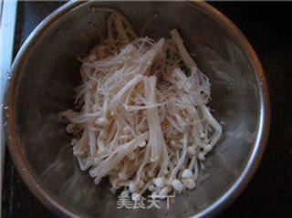 椒油金针菇的做法步骤:7