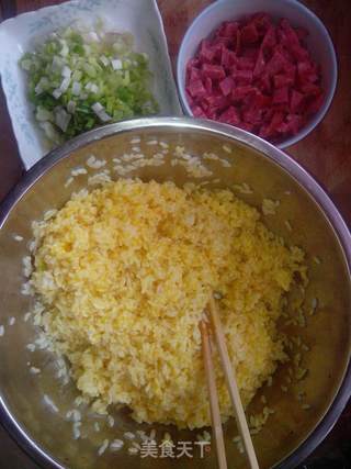 零厨艺做出美味黄金炒饭的做法步骤：1