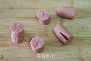 小虎凯蒂猫可爱营养便当的做法步骤:2