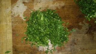 茼蒿猪肉馄饨的做法步骤：4
