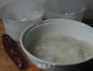 广式腊肠萝卜糕的做法步骤：1