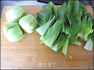 香菇油菜----绿荷漂香的做法步骤:2